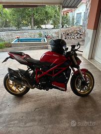 Ducati streetfighter