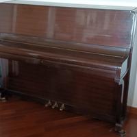 Pianoforte verticale 