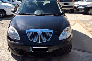 Lancia Ypsilon 1.2 Argento BEN TENUTA TAGLIANDATA