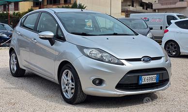 Ford Fiesta 1.4 TDCi 5p. Ghia