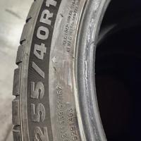 Pneumatici invernali 255/40 19 100V