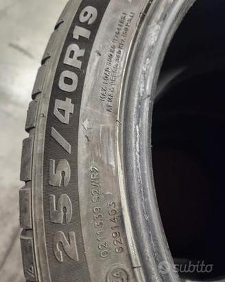 Pneumatici invernali 255/40 19 100V
