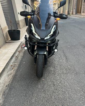 HONDA ADV 350 (2022) - Super accessoriato