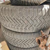 Gomme termiche marca Laufenn 215 60 16