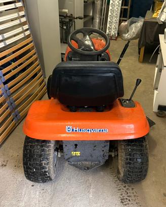 Tagliaerba trattorino Husqvarna