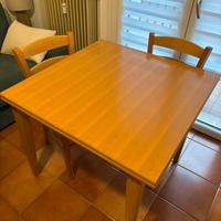 Tavolo allungabile in legno