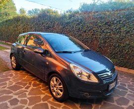 Opel Corsa 1.2 benzina anno 2007 OK neopatentati