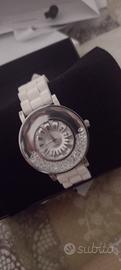 orologio in silicone con brillantini all interno