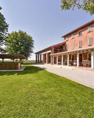 Proprietà unica in una posizione eccellente