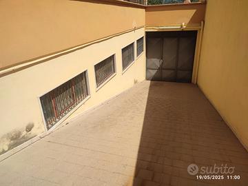 Garage 350 mq