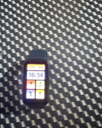 Smartwatch Huawei con caricabatterie incluso