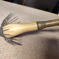 Totanara in ottone con corona in acciaio