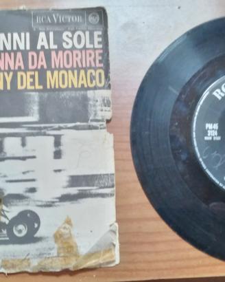 Raccolta di 45 giri con copertina