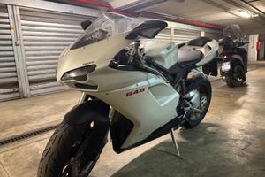 Ducati 848