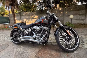 HARLEY DAVIDSON BREAKOUT 117