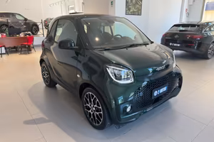 smart Fortwo eq racingreen 22kW