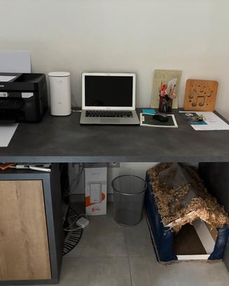 Scrivania studio e ufficio