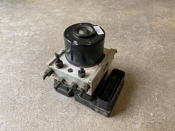 Centralina ABS Suzuki Ignis 4x4 2006 (56110-86G11)