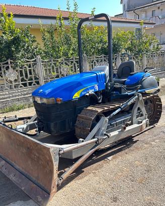 New Holland TK 80 A,4100 ore,Apripista,2009