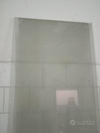 vetro vetrina tavoloni legno