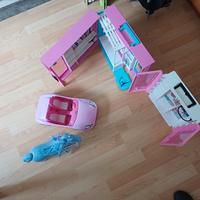 barbie 2 armadio, auto e cavallo