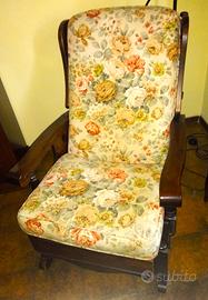 POLTRONA DONDOLO IN LEGNO