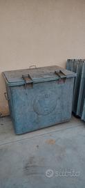 Contenitore in ferro