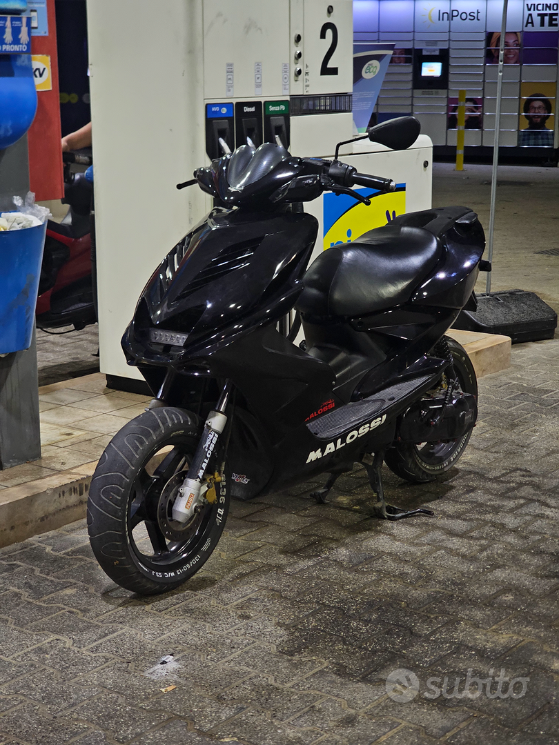 Aerox 50cc Yamaha Aerox 70cc Usato Scooter 50cc Nuovi Yamaha