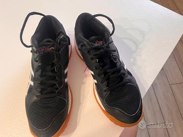 Scarpe acsis pallavolo