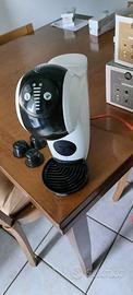 MACCHINA CAFFE' DOLCE GUSTO
