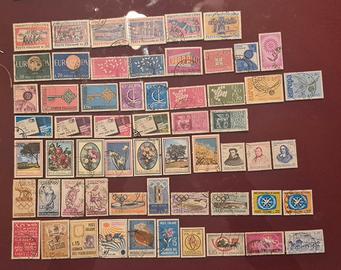 135 Francobolli Italia anni 60 No Doppi