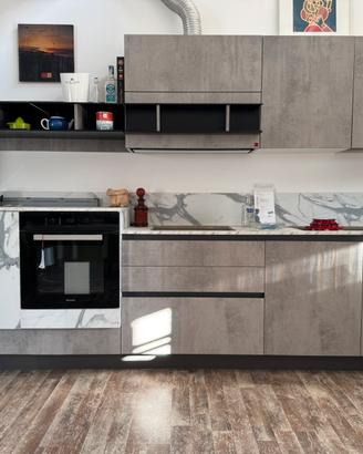 Cucina apertura a gola