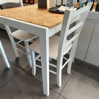 Tavoli in ferro e legno 70x80,sedie in legno bianc
