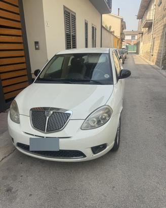 Lancia Y Diva del 2011,