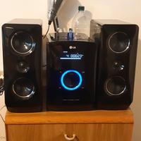 STEREO micro Hi-Fi LG FA164- Audio/ Video in Vendi