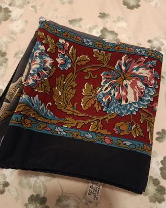 Foulard Aquascutum