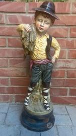 Statua contadino vintage 