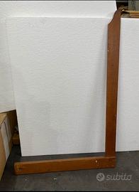 Squadra in legno vintage