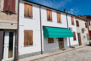Casa a schiera libera e arredata a Sabbioni (FE)