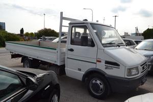 IVECO Daily 35.10 2.8 TD cassonato
