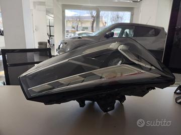 Faro anteriore destro Audi Q2