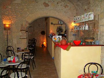 Locale commerciale Castello