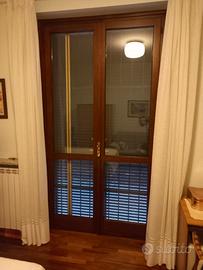 Finestre in legno con doppi vetri
