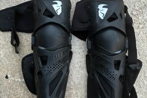 Ginocchiere moto