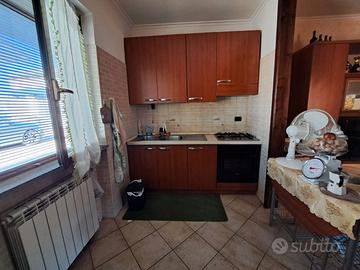 Cucina Usata + Credenza + Frigo