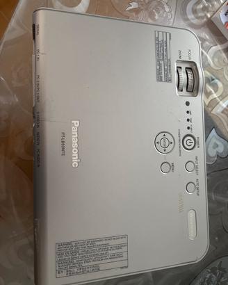 Proiettore Panasonic PT-LB50NTE