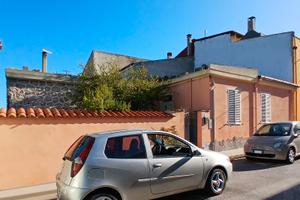 Casa ad Ardara, 85 mq. con cortile