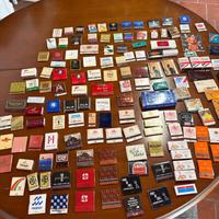 Collezione vintage di 146 pezzi