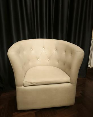 Poltrona in nabuk grigio panna