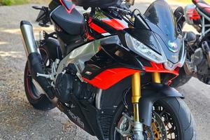 Aprilia Tuono Factory V4 